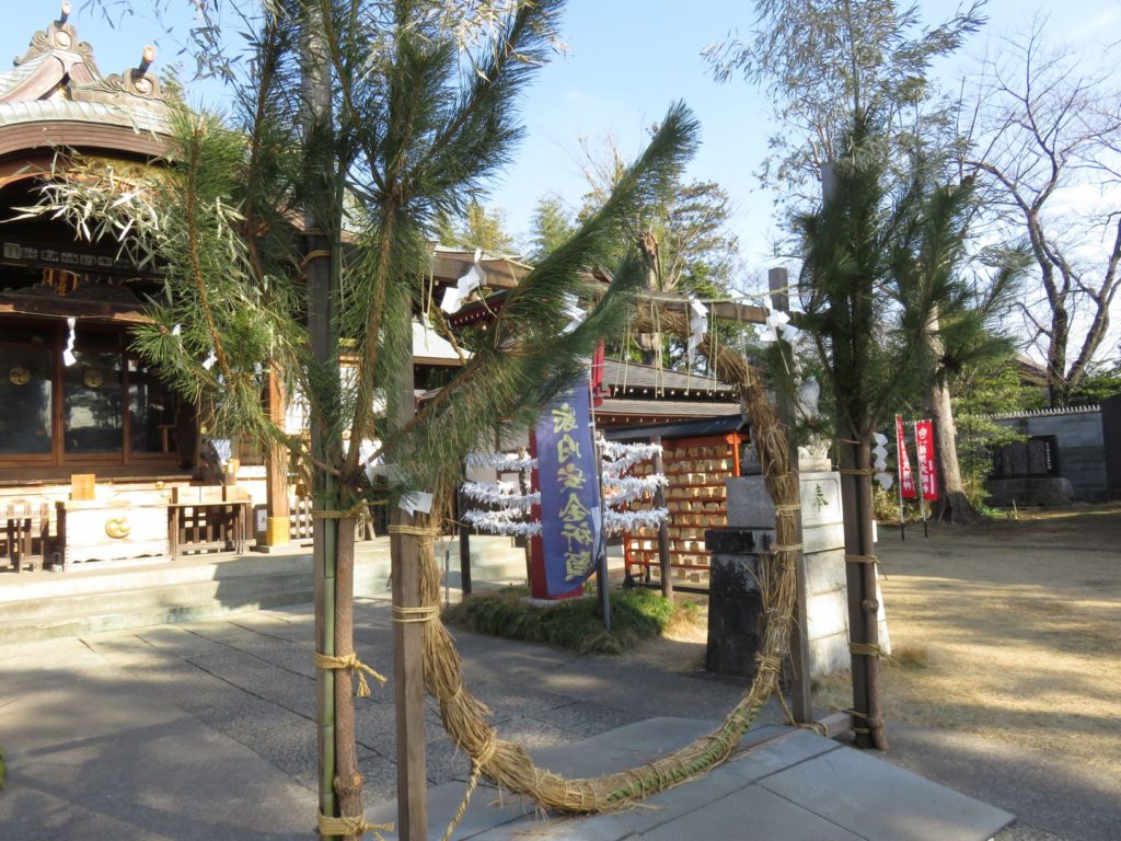 八幡神社茅の輪