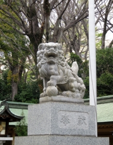 荻窪八幡神社狛犬左