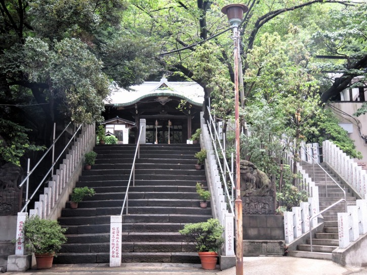 御田八幡神社階段